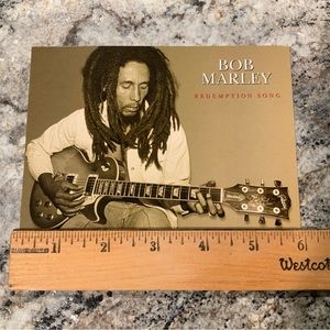 BOB MARLEY POST CARD licensed Pyramid England 1999
